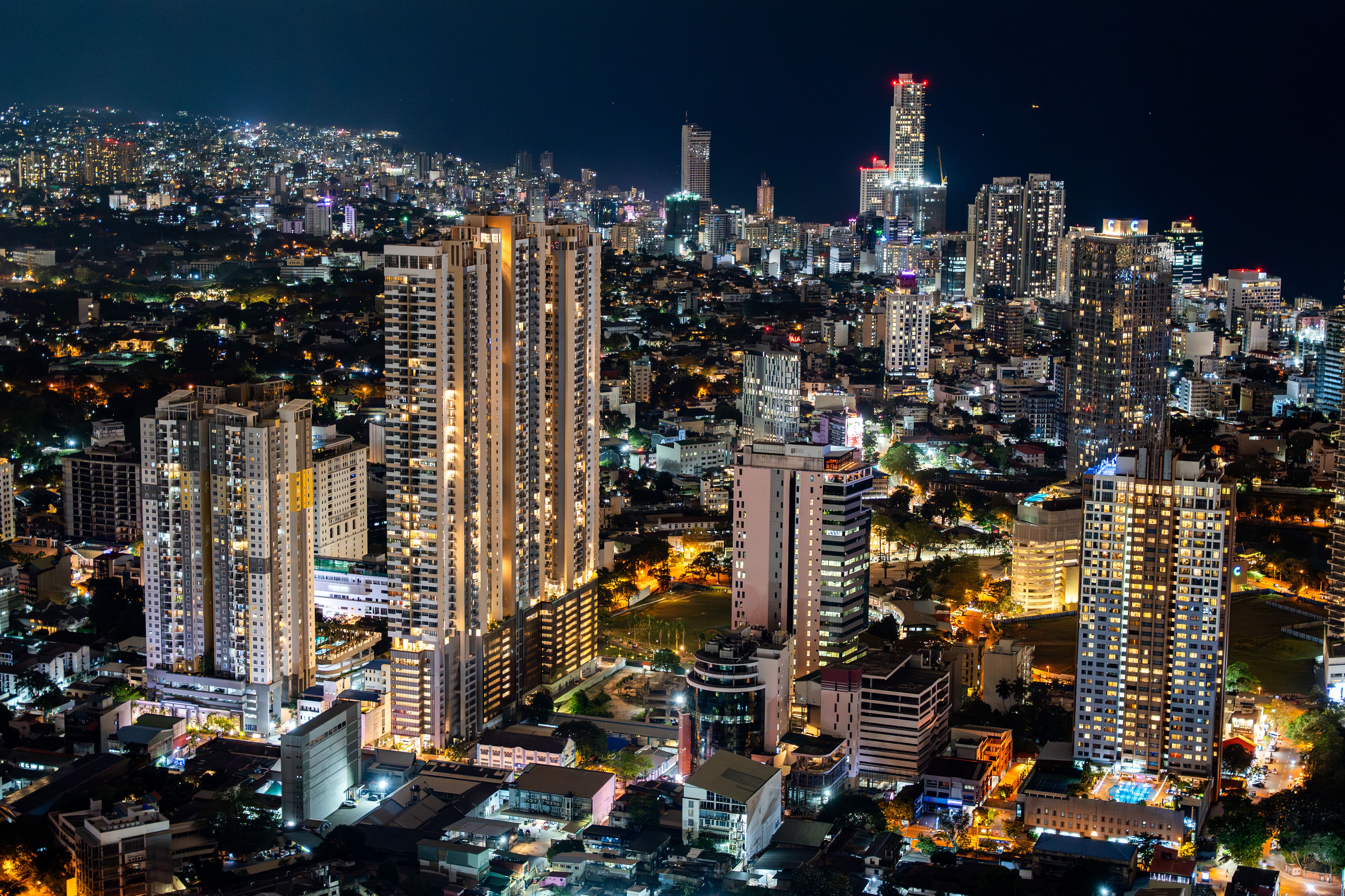 Real Estate Funding - High-rise development projects